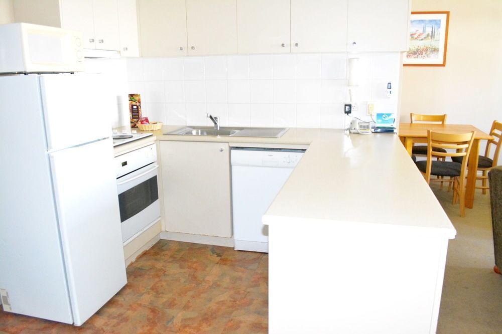 Punt Road Apartment Hotel Мельбурн Экстерьер фото