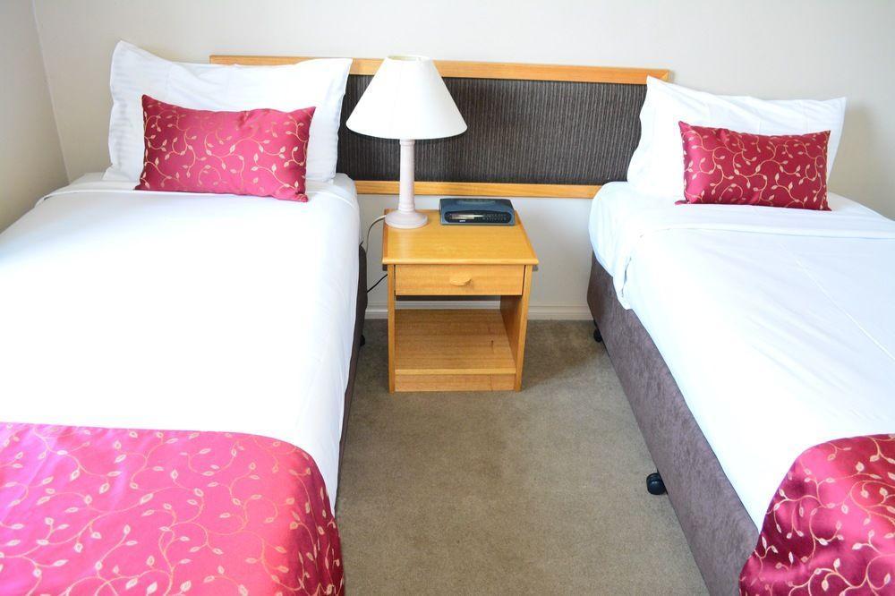 Punt Road Apartment Hotel Мельбурн Экстерьер фото