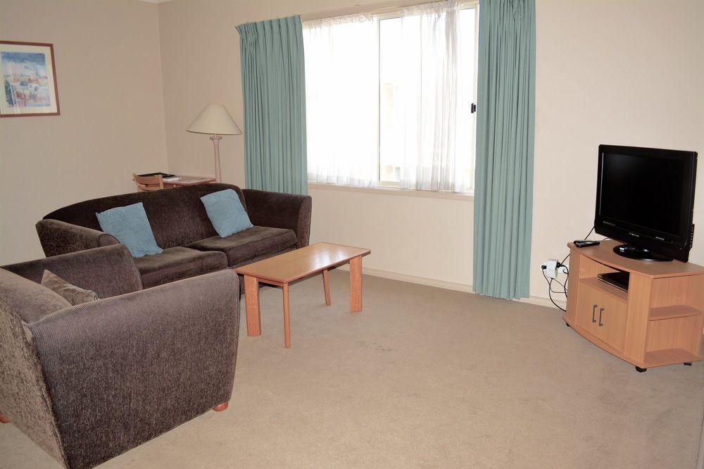 Punt Road Apartment Hotel Мельбурн Экстерьер фото
