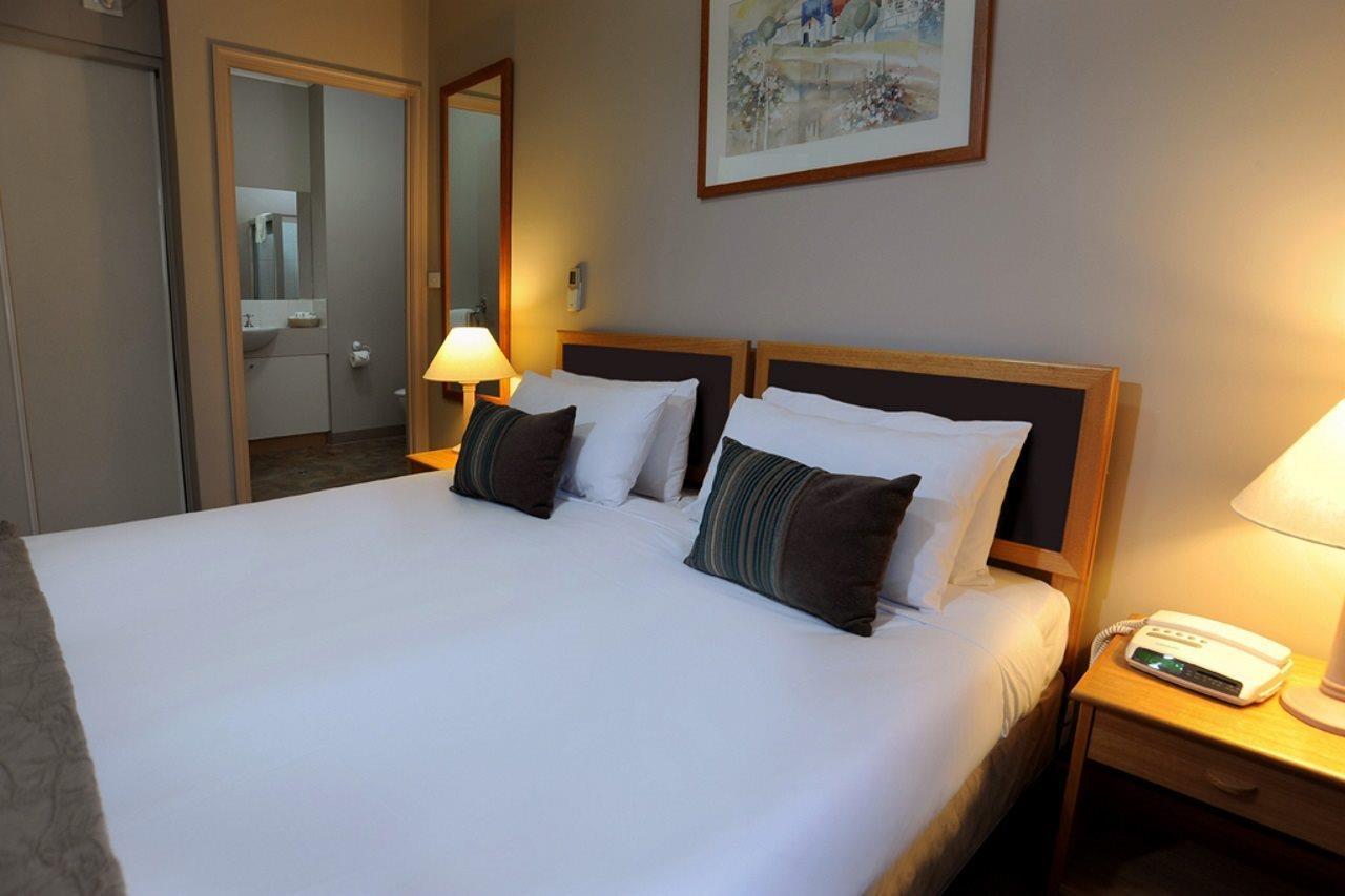 Punt Road Apartment Hotel Мельбурн Экстерьер фото