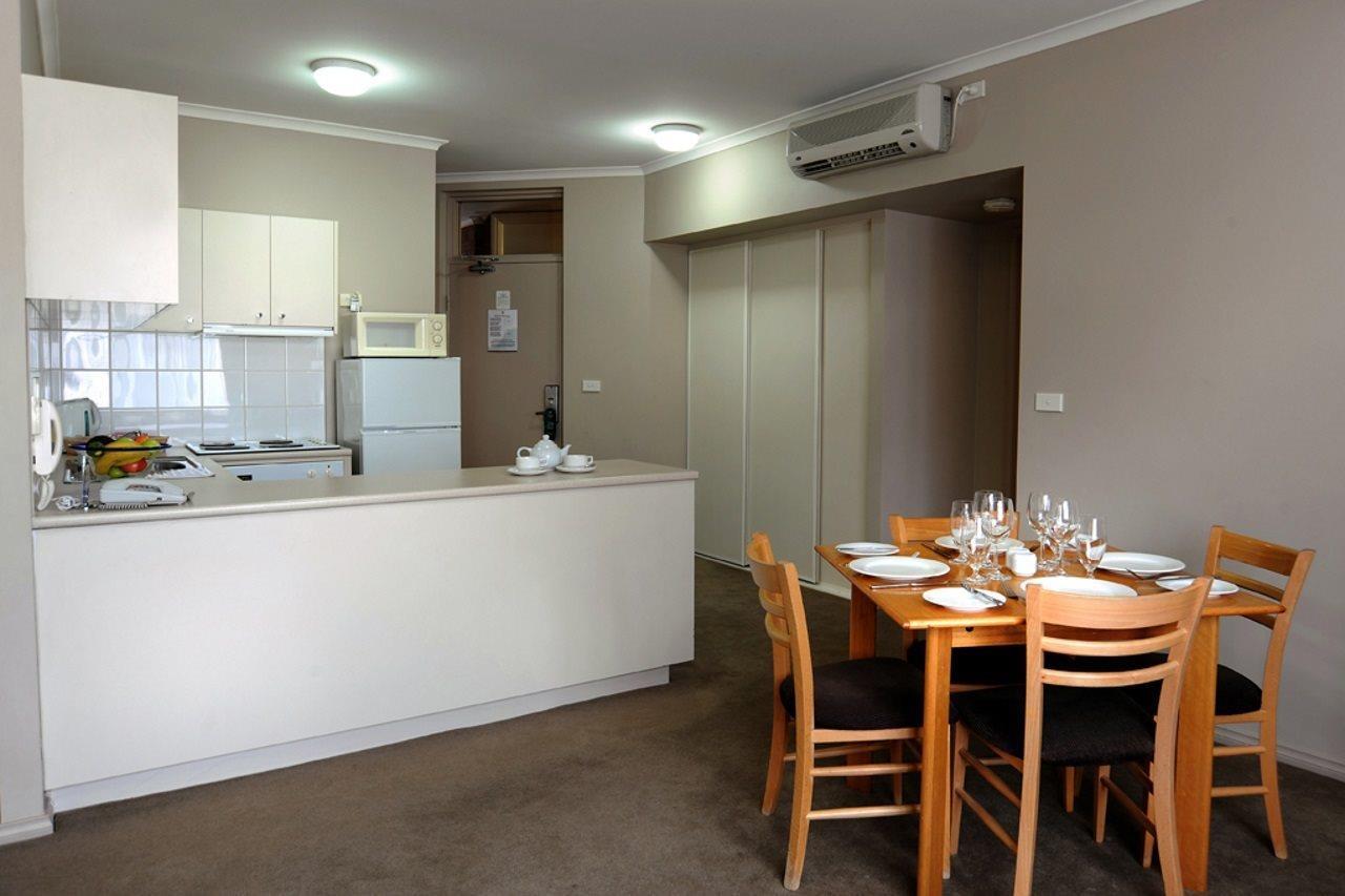 Punt Road Apartment Hotel Мельбурн Экстерьер фото