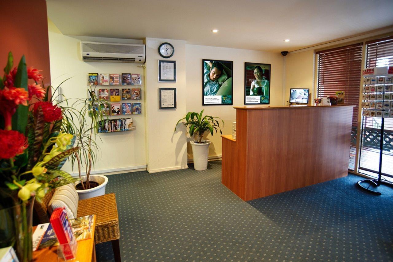 Punt Road Apartment Hotel Мельбурн Экстерьер фото